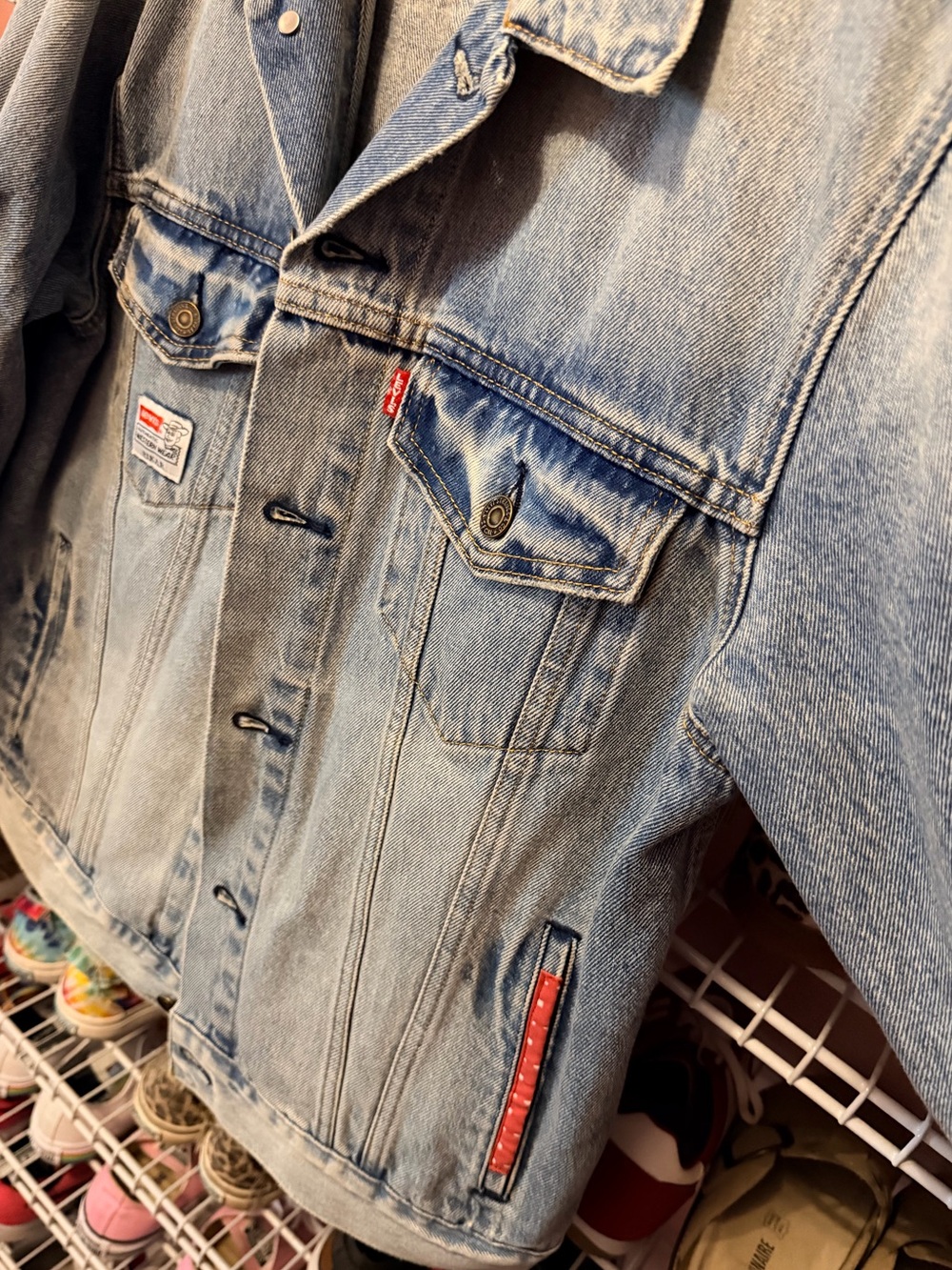 ‼️Limited Edition‼️ Levi’s X Toy Story Type III Trucker Jacket NWT!! - Picture 5 of 16